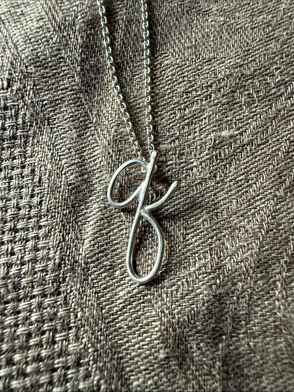 Sterling Silver Script 'Q' Initial Necklace